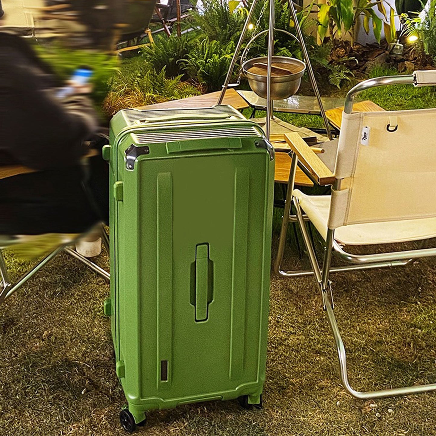 Apus Trunk Suitcase